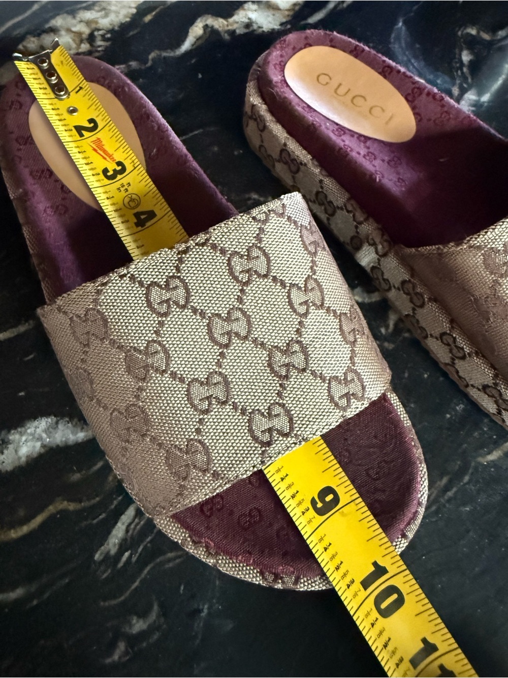 Vintage epic GUCCI unisex GG Monogram Slide Sandals with Burgundy Insole - Picture 10 of 11